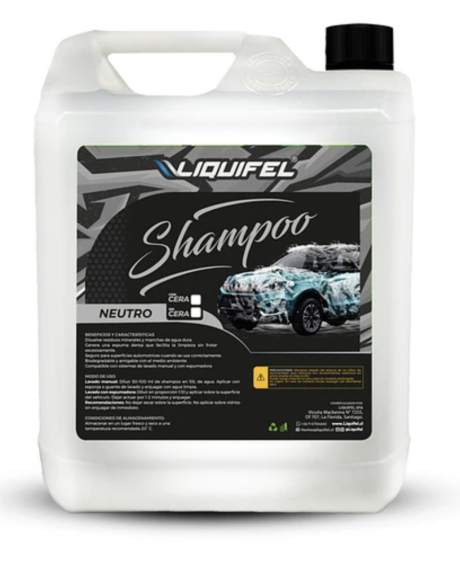 Shampoo para autos neutro 5 litros Liquifel | Limpieza segura y brillo profesional